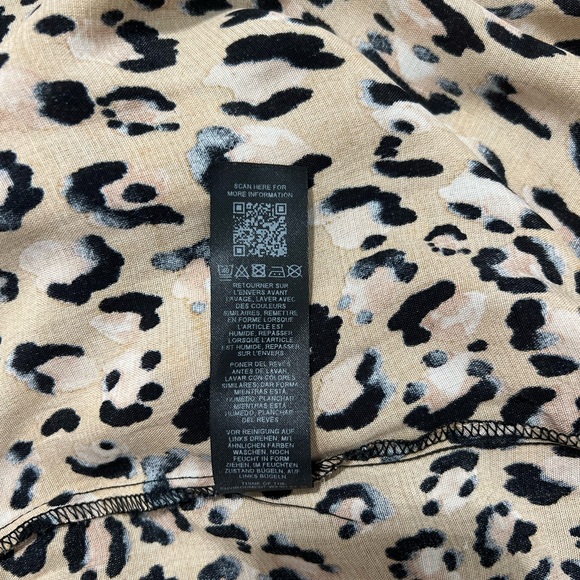 🆕ASOS DESIGN wrap tie jumpsuit 100% VISCOSE in leopard print size 8 - Picture 9 of 10